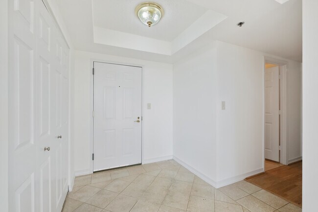 Building Photo - 5809 Nicholson Ln