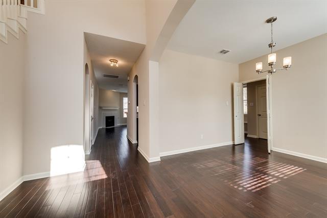 Foto del edificio - 401 Preston Oaks Dr