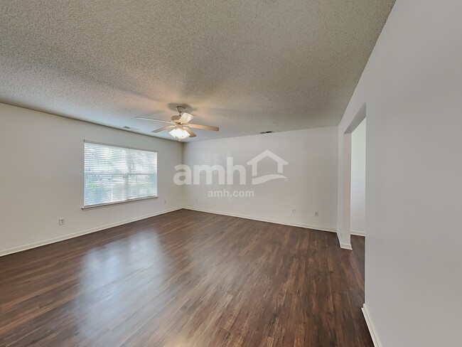 Foto del edificio - 5508 Black Fox Ct