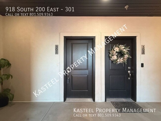 Building Photo - 918 S 200 E