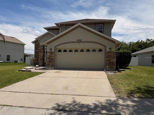Foto del edificio - 2418 Huron Cir