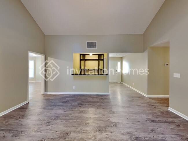 Building Photo - 1223 Parkwood Chase NW