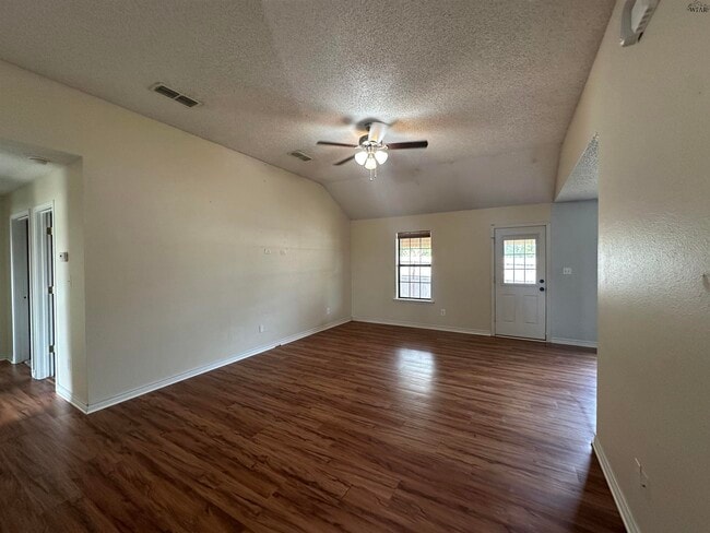 Building Photo - 4314 Grandview W