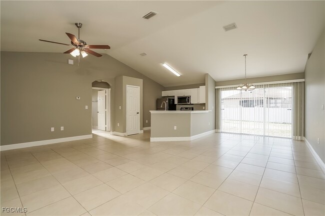 Foto del edificio - 2701 36th St SW