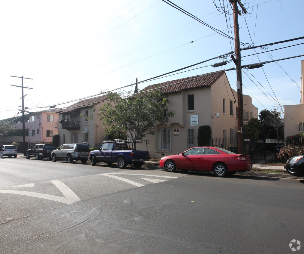 Building Photo - 1165 N Hobart Blvd