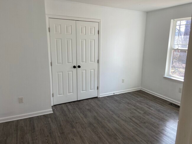 Building Photo - 5051 Wig St