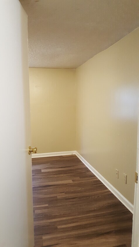 Foto principal - 876 Fields Rd