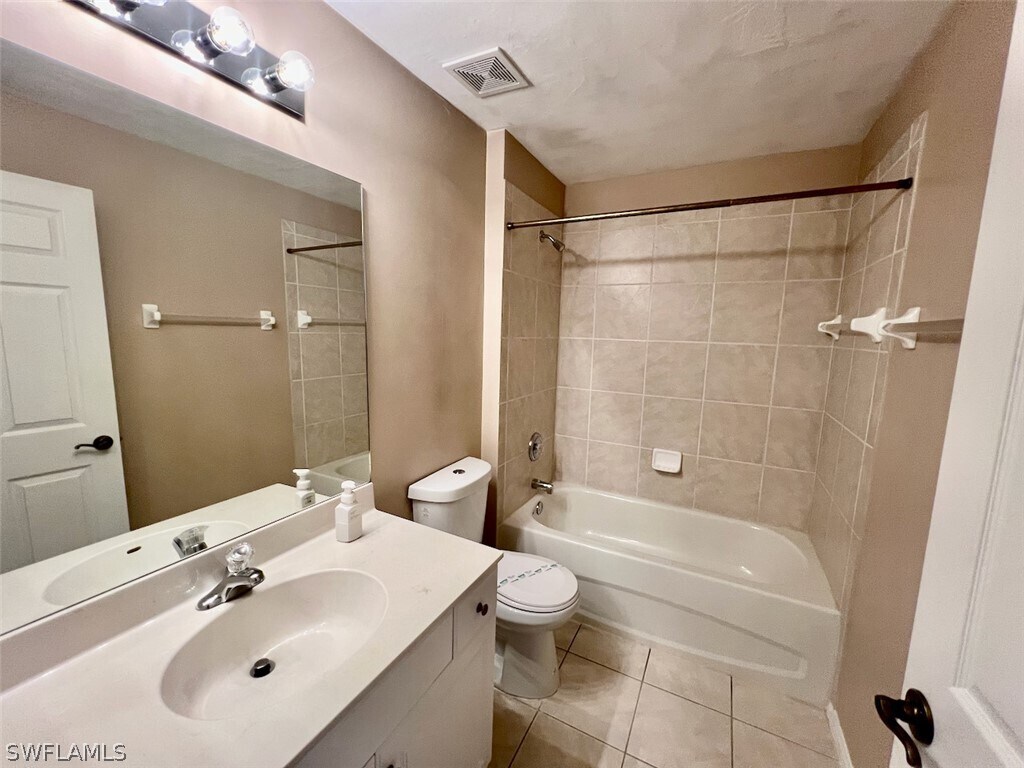 Primary Photo - 3008 Palmetto Oak Dr