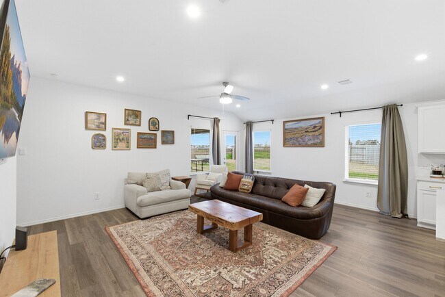Foto del edificio - 322 Coral Drift Ct