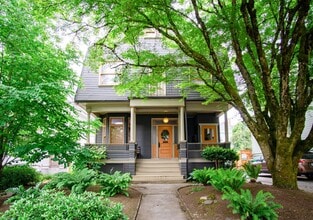 Building Photo - 2268 NW Johnson St