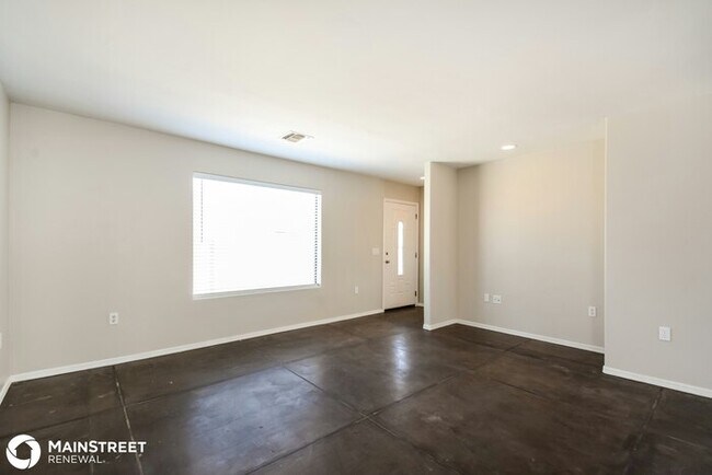 Building Photo - 2675 N PALO VERDE AVE, TUCSON, AZ 85716