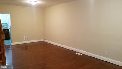 Building Photo - 2547 S Mildred St