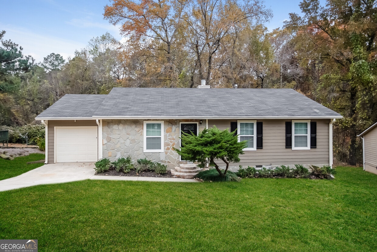 Foto principal - 3773 Kathryn Dr SW