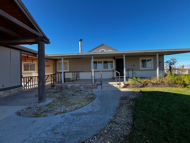 Foto del edificio - Pioneer