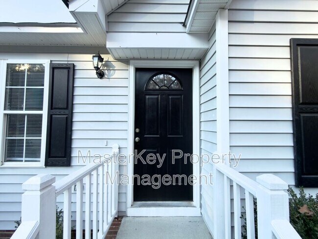 Foto del edificio - 1101 Amber Acres Ln