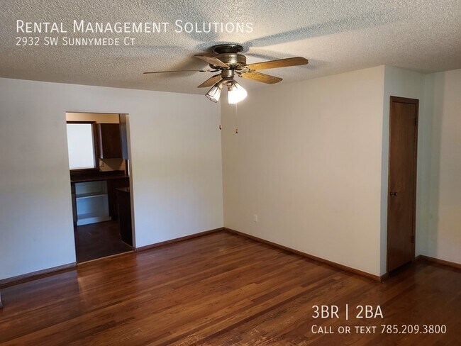 Foto del edificio - 2932 SW Sunnymede Ct- 3 BED/2 BATH