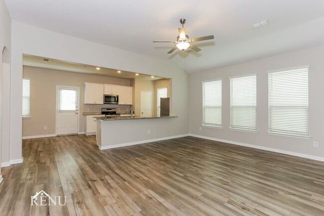 Foto del edificio - 2026 Delta Downs Dr