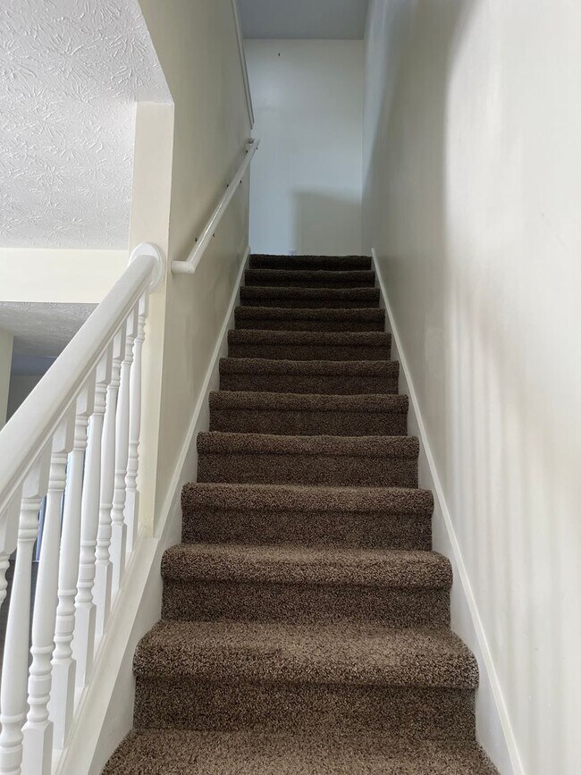 Building Photo - 3 bedroom, brand new!!