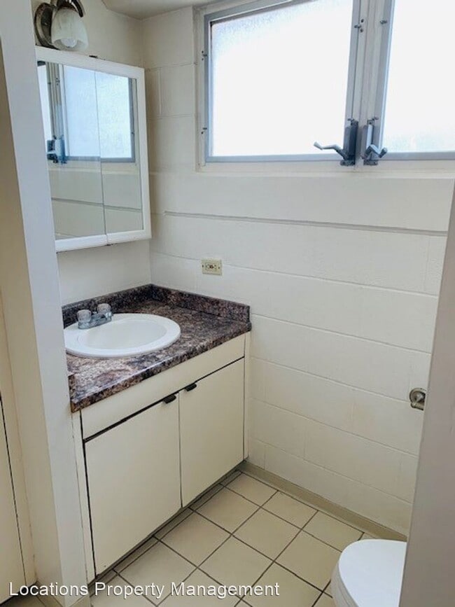 Building Photo - Studio, 1 bath House - 2464 Prince Edward ...
