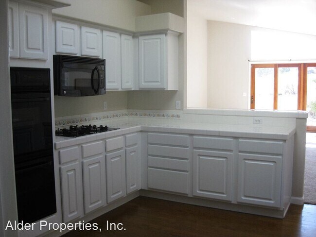 Foto del edificio - 3 br, 2 bath House - 2530 Granite Springs