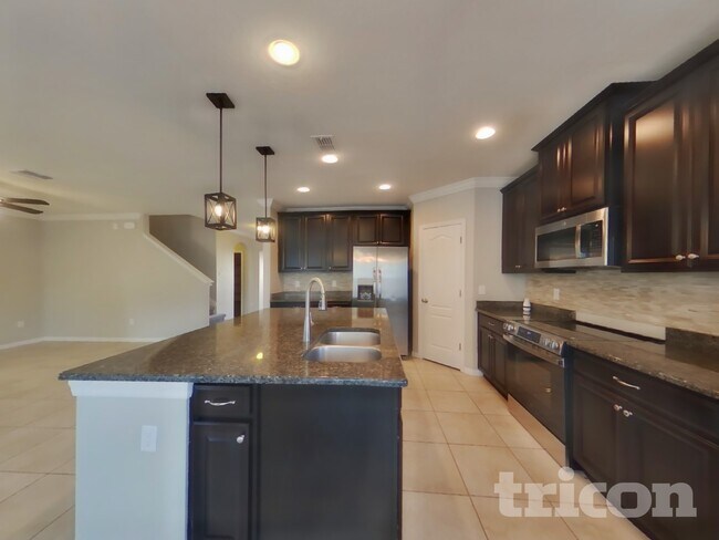 Building Photo - 3282 Toscana Dr