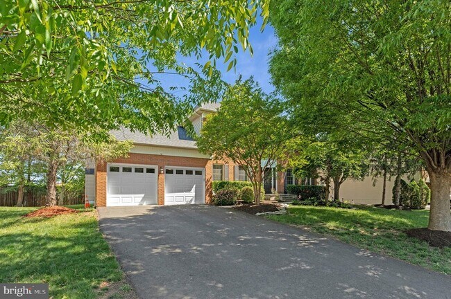 Photo - 43612 Winthrop Ct House