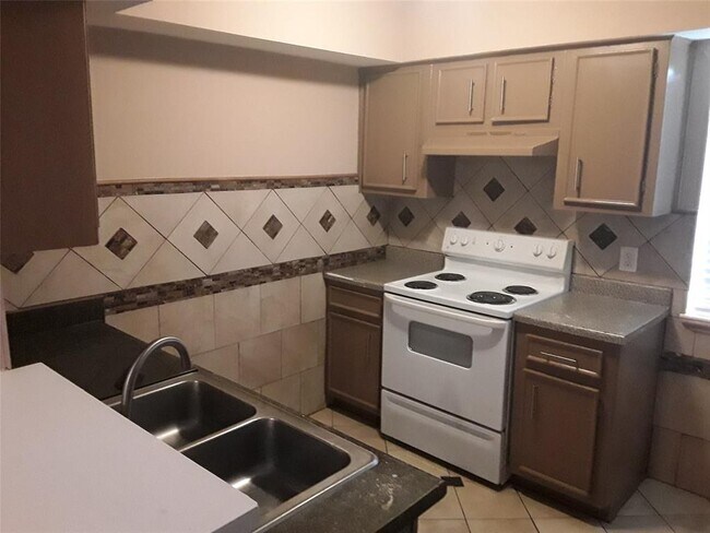 Foto del edificio - 7017 S Gessner Rd