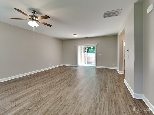 Building Photo - 1648 Lemming Drive SE Concord NC