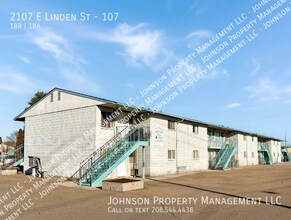 Building Photo - 2107 E Linden St