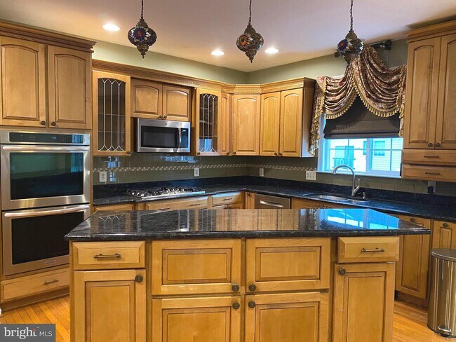 Foto del edificio - 12277 Scarlet Maple Dr