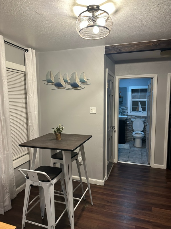 Building Photo - 622 Texan Trail