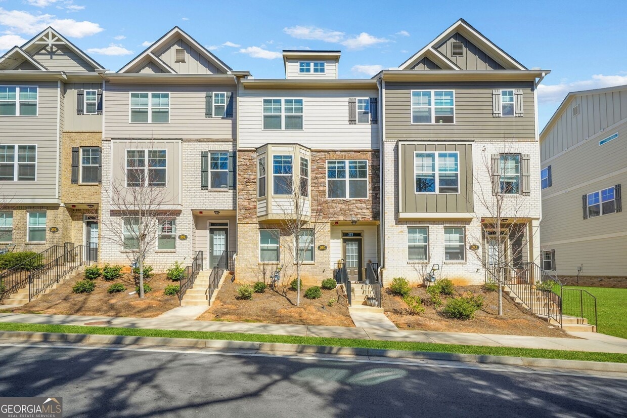 Primary Photo - 967 Allegro Park