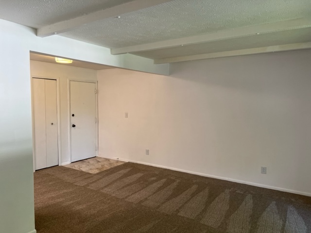 Building Photo - 1620 Cedarwood Dr