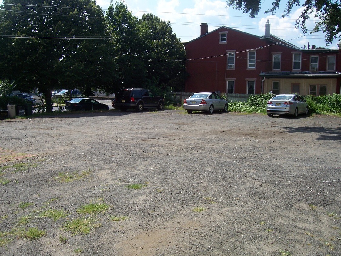 Foto del edificio - 1024-1040 S Clinton Ave