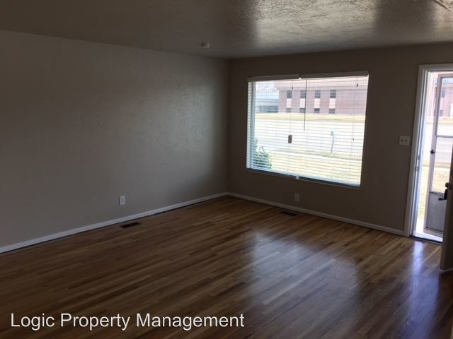 Building Photo - 3770 S 700 E