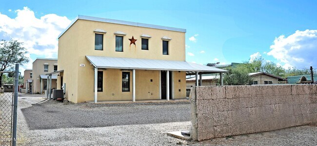 Building Photo - 1040 E Halcyon Rd