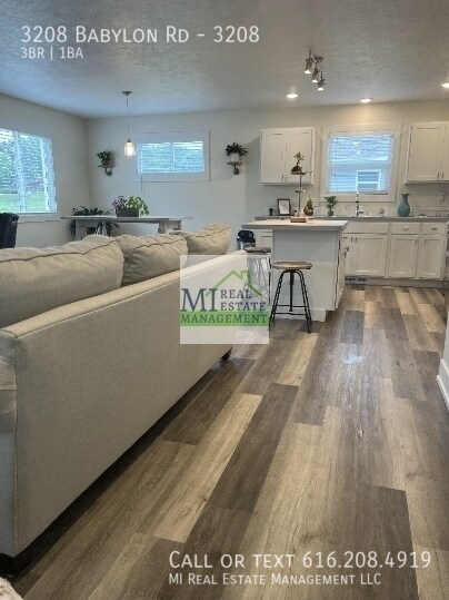 Foto del edificio - 3208 Babylon Rd