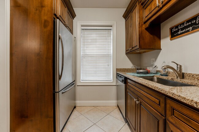 Foto del edificio - 4806 N Paulina St