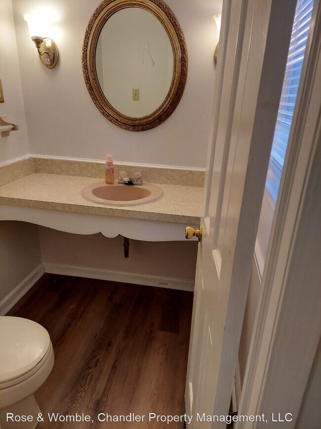 Building Photo - 5 br, 2.5 bath House - 1312 Yawl Point