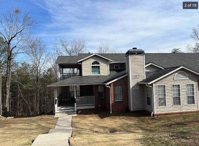 Foto del edificio - 601 Morning Sun Dr