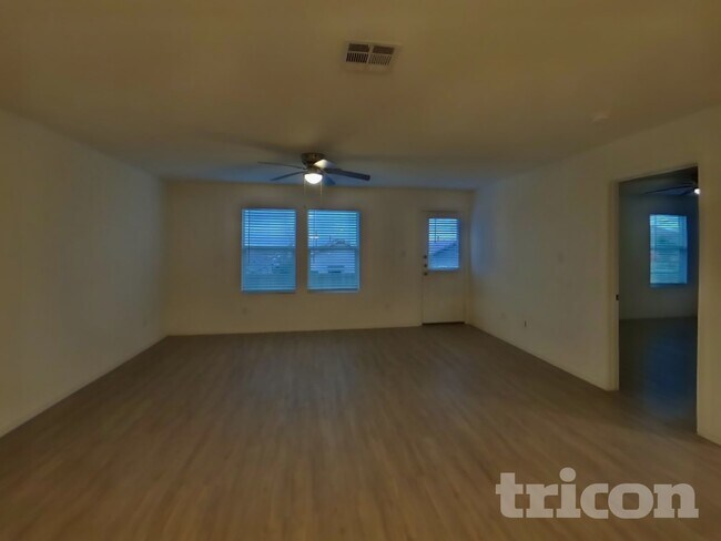 Foto del edificio - 12911 Hyssop Mdw