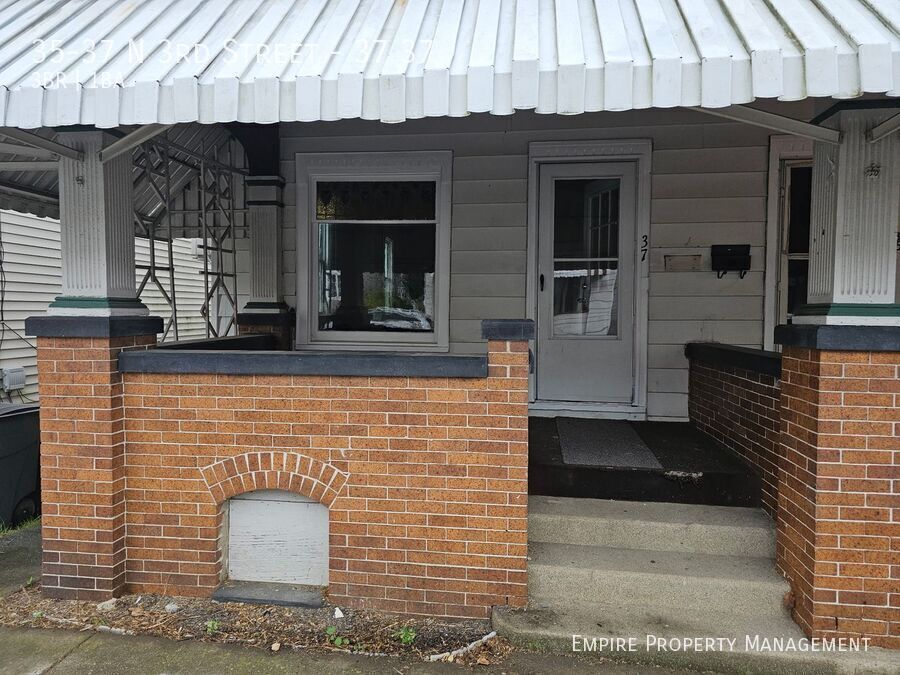 Primary Photo - 35-37 N 3rd Street-37 37