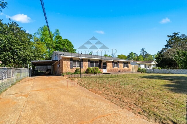 Building Photo - 520 Asa Dr
