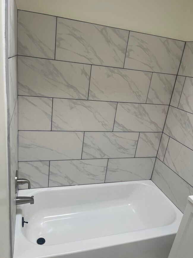Foto del edificio - 6320 Gardenia St