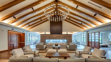 Building Photo - Ainsworth