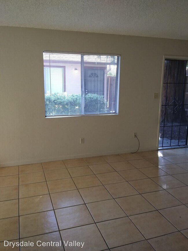 Foto del edificio - 216 Floyd Ave