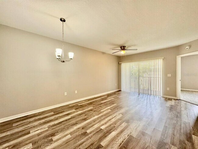 Foto del edificio - 6436 Cypressdale Dr