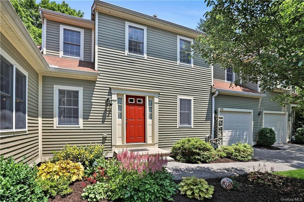 Primary Photo - 3705 Victoria Dr