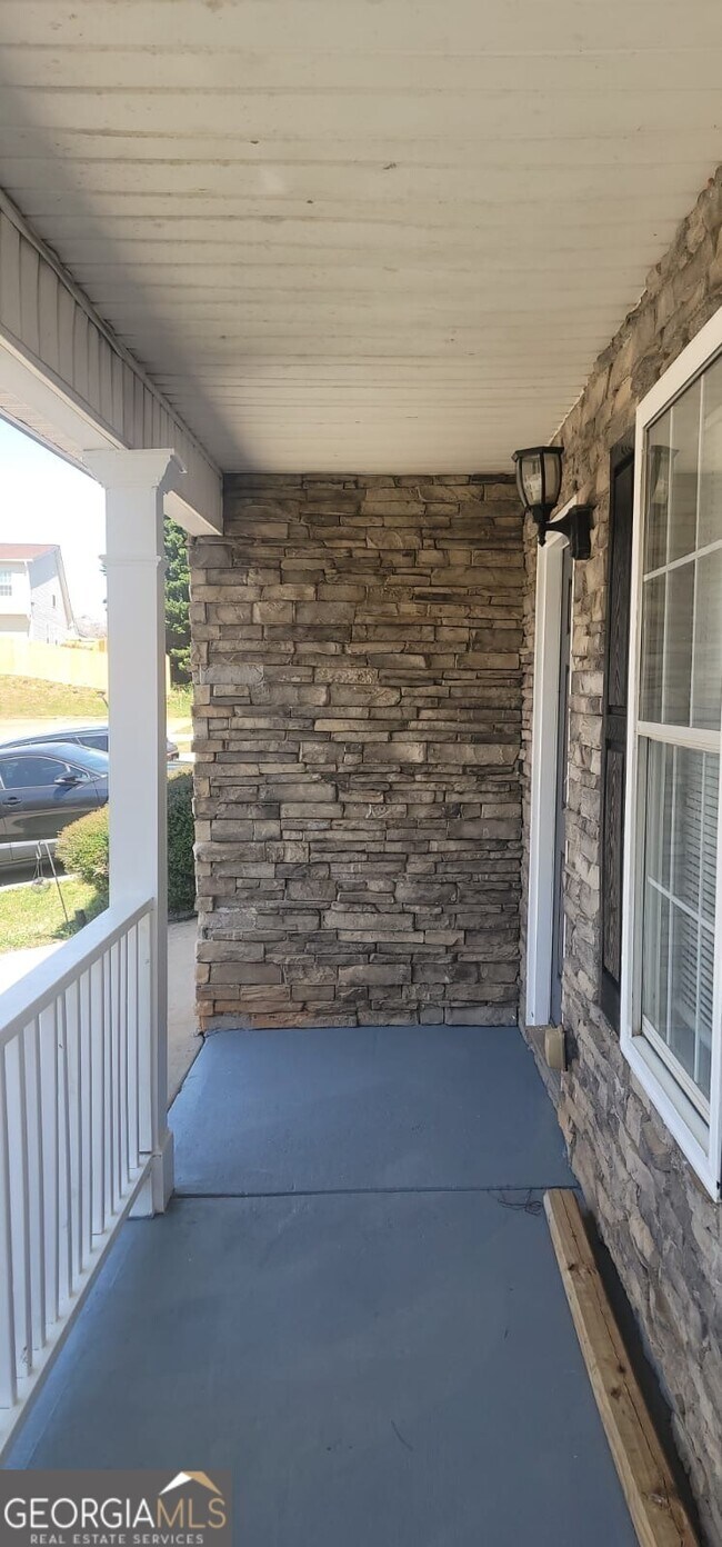 Foto del edificio - 6004 Creekerton Blvd