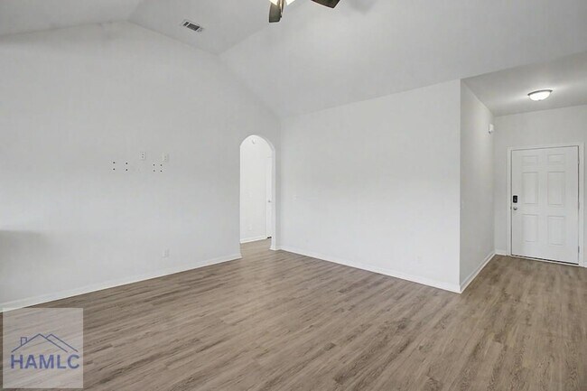 Building Photo - 9955 Tibet Rd
